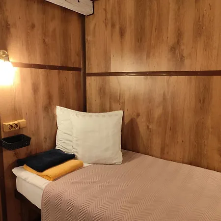 Comfort Flat & Parking Gertrudes Street Apartman *